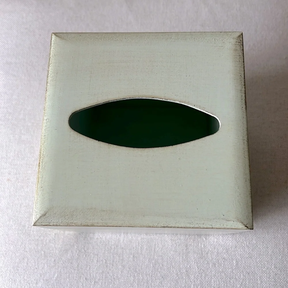 Labrazel Riviera Tissue Box Cover - Picture 2 of 9